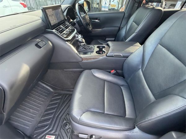 2022 Toyota Landcruiser FJA300R VX image