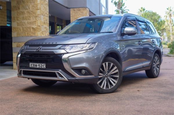 2019 Mitsubishi Outlander ZL LS image