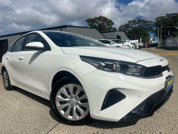 2023 Kia Cerato Hatchback BD MY24 S image