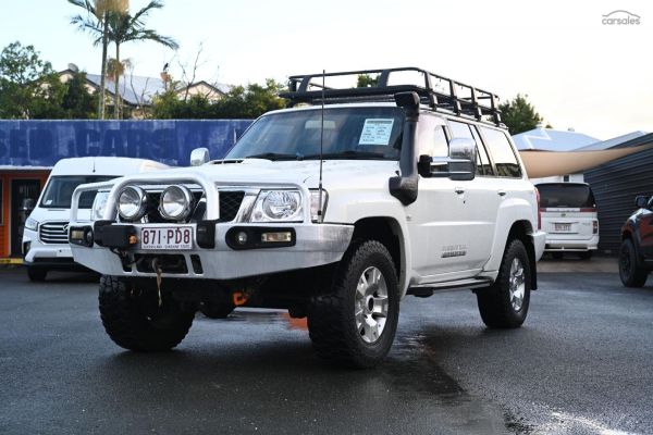 2011 Nissan Patrol ST GU 7 Manual 4x4 MY10 image