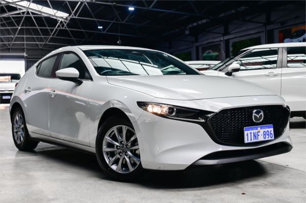 2024 Mazda 3 Hatchback BP2H7A G20 Pure image