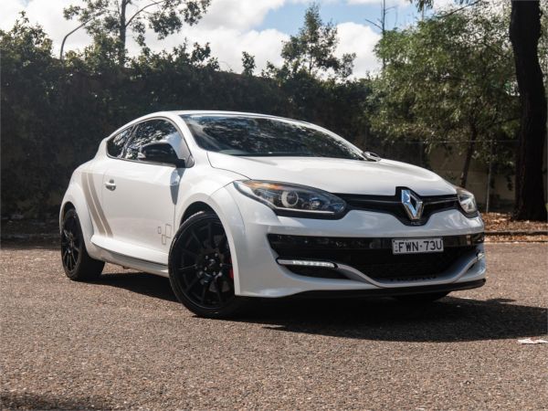 2014 Renault Megane Coupe III D95 Phase 2 R.S. 275 Trophy image