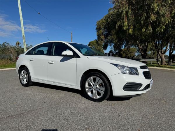 2015 HOLDEN CRUZE 4D SEDAN JH MY15 EQUIPE image