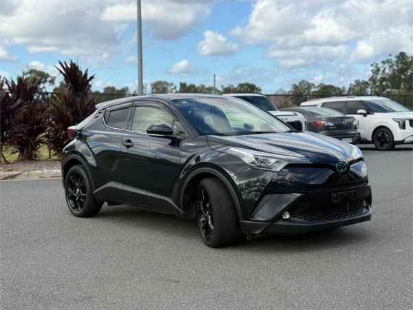 2019 Toyota C-HR SUV ZYX10 G image