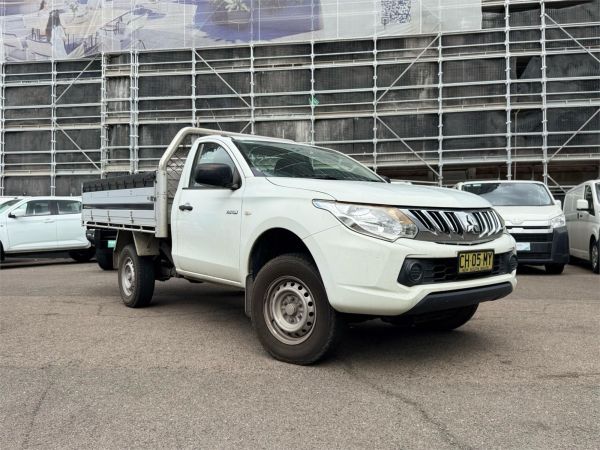 2015 MITSUBISHI TRITON C/CHAS MQ MY16 GLX image