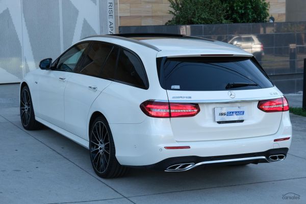 2017 Mercedes-Benz E-Class E43 AMG Auto 4MATIC image
