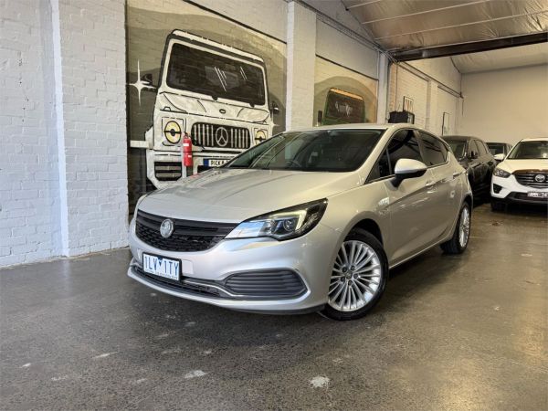 2018 HOLDEN ASTRA 5D HATCHBACK BK MY18 R image