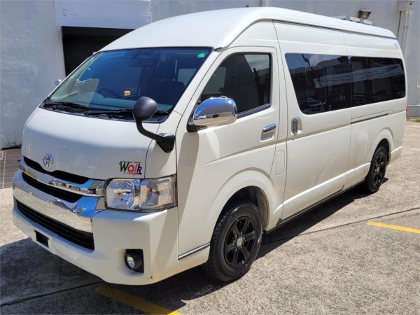 2016 Toyota HIACE VAN image
