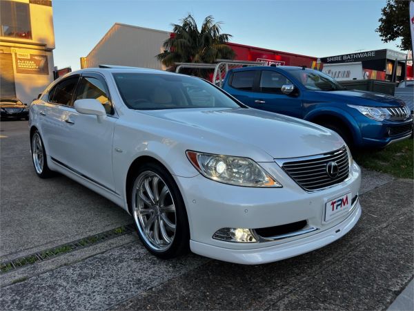 2008 Lexus LS Sedan USF40R LS460 image