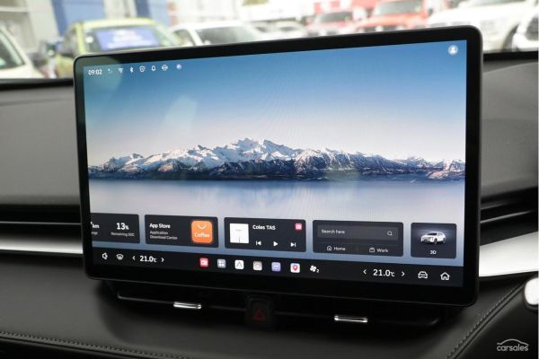 2025 GWM Haval H6 B01 Lux image