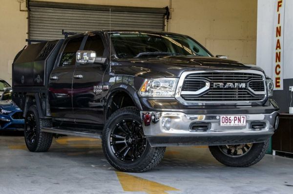 2019 RAM 1500 DS Laramie RamBox image