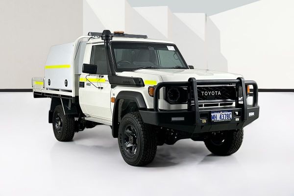 2024 Toyota Landcruiser VDJL79R GXL image