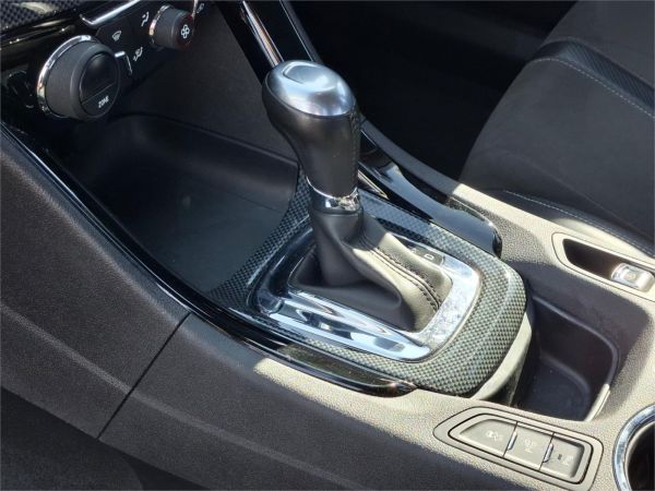 2014 Holden Commodore Sedan VF MY15 SV6 image