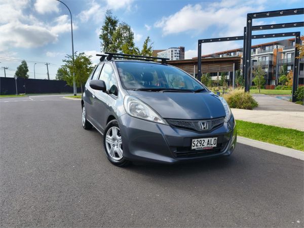 2011 HONDA JAZZ 5D HATCHBACK GE MY12 GLi image
