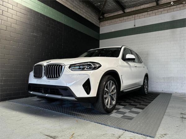 2024 BMW X3 4D WAGON G01 sDRIVE20i image