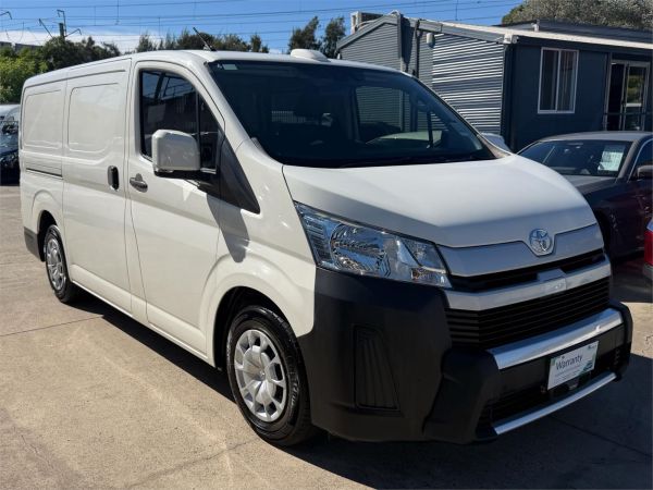 2021 Toyota Hiace GDH300R  image