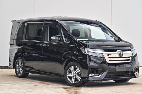 2018 Honda Stepwagon Other image