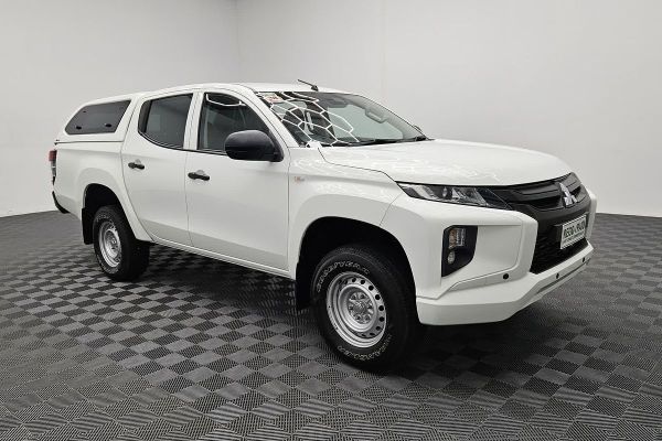 2020 Mitsubishi Triton MR GLX image