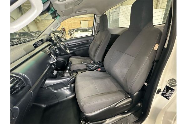 2021 Toyota Hilux TGN121R Workmate image