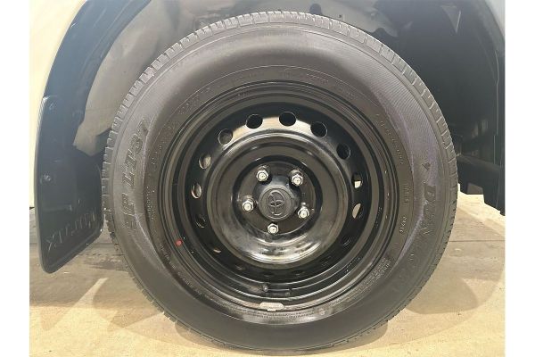 2021 Toyota Hilux TGN121R Workmate image