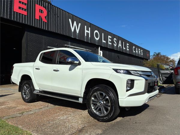 2022 Mitsubishi Triton MR GLS image
