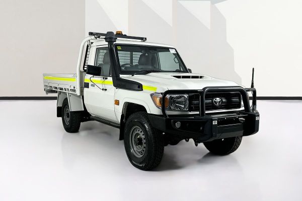 2023 Toyota Landcruiser VDJL79R Workmate image