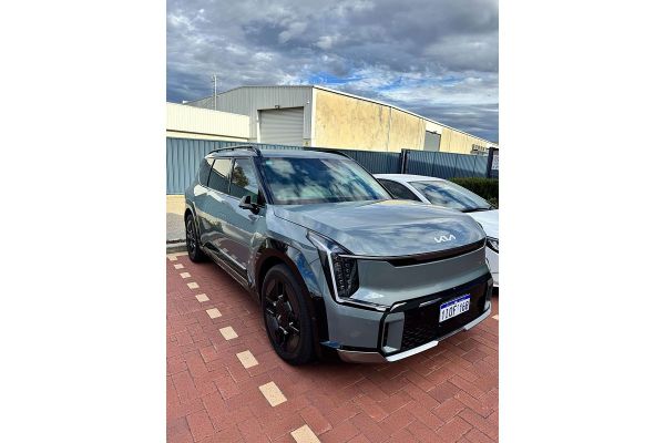 2023 Kia EV9  GT-Line image