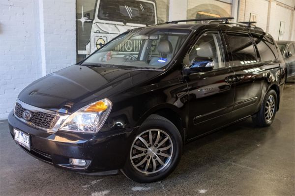 2011 KIA GRAND CARNIVAL 4D WAGON VQ MY11 PLATINUM image