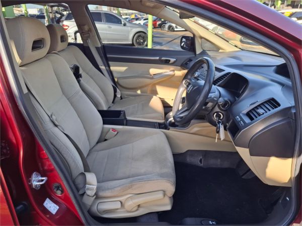 2007 Honda Civic Sedan 8th Gen MY07 Hybrid image