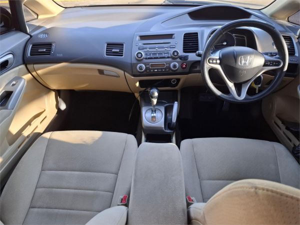 2007 Honda Civic Sedan 8th Gen MY07 Hybrid image