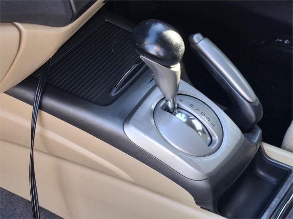2007 Honda Civic Sedan 8th Gen MY07 Hybrid image