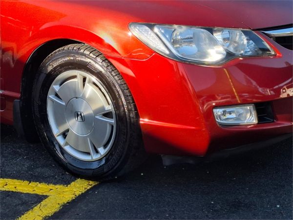 2007 Honda Civic Sedan 8th Gen MY07 Hybrid image