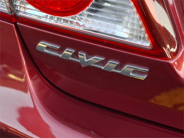 2007 Honda Civic Sedan 8th Gen MY07 Hybrid image