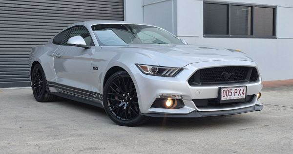 2017 Ford Mustang FM GT image