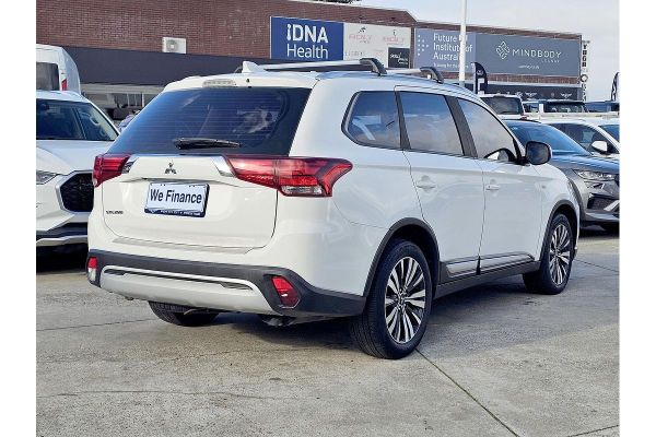 2018 Mitsubishi Outlander ES ZL image