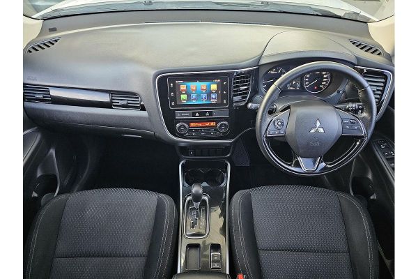 2018 Mitsubishi Outlander ES ZL image