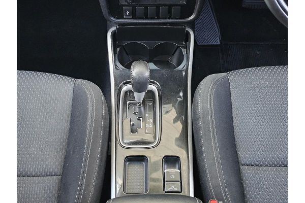 2018 Mitsubishi Outlander ES ZL image