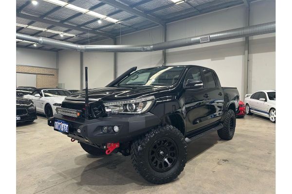 2017 Toyota Hilux GUN126R SR5 image