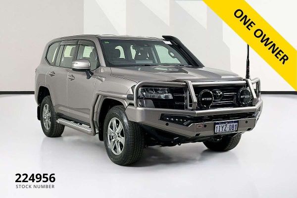 2023 Toyota Landcruiser FJA300R GX image
