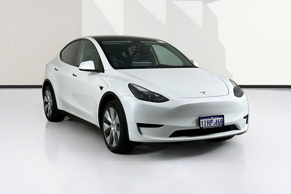 2024 Tesla Model Y   image