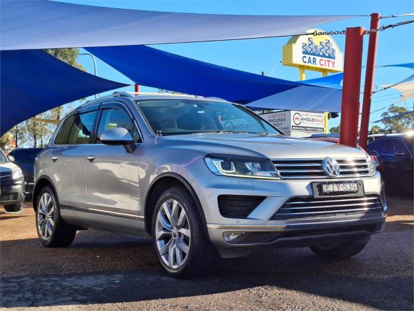 2015 Volkswagen Touareg MKII V6 TDI image