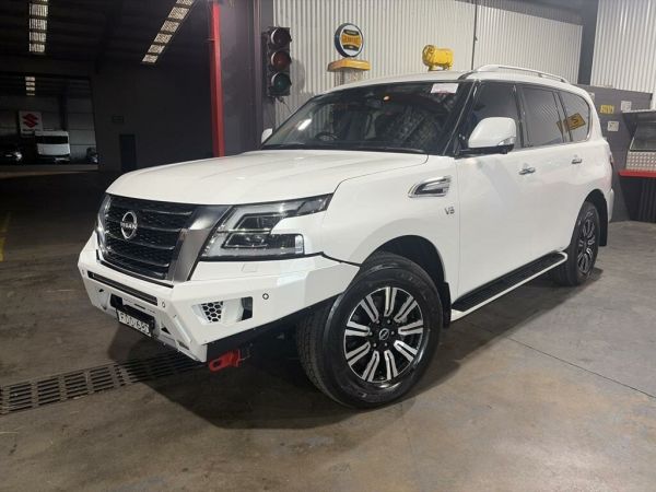 2023 Nissan Patrol Y62 Ti-L image