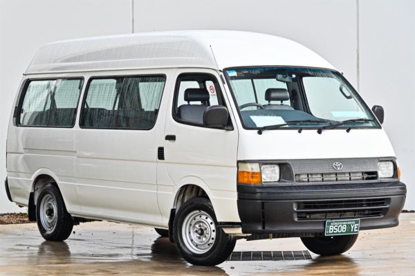 1997 Toyota Hiace Bus RZH125R Commuter image