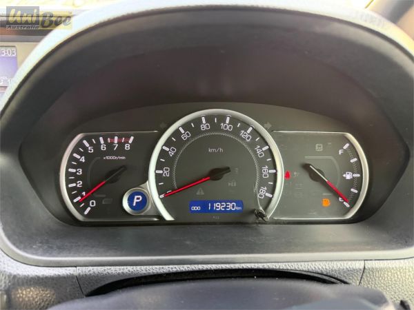 2014 Toyota Voxy Wagon ZRR80W 2.0l image