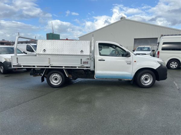 2015 TOYOTA HILUX C/CHAS KUN16R MY14 WORKMATE image