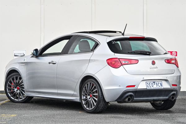 2011 Alfa Romeo Giulietta Hatchback Series 0 QV image