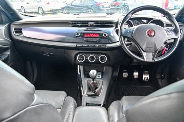 2011 Alfa Romeo Giulietta Hatchback Series 0 QV image