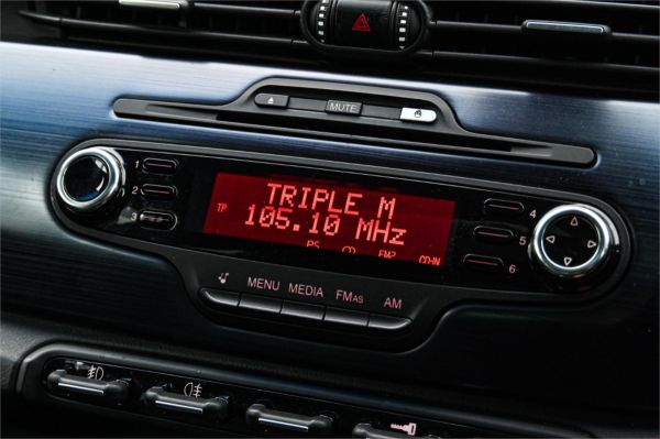 2011 Alfa Romeo Giulietta Hatchback Series 0 QV image