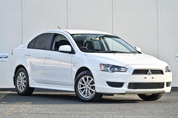 2010 Mitsubishi Lancer Sedan CJ MY10 ES image