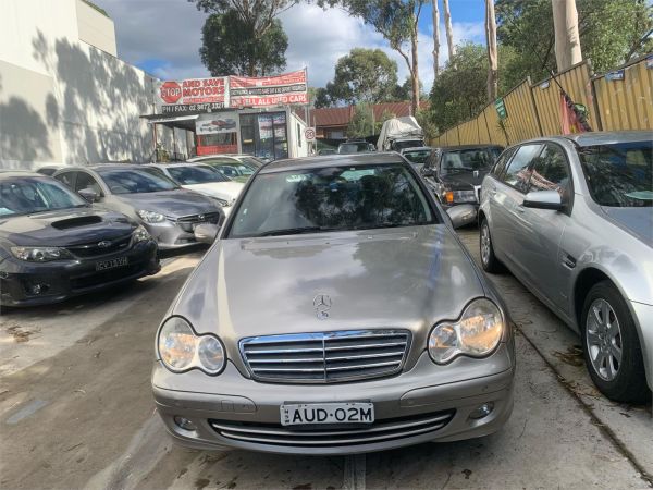 2005 MERCEDES-BENZ C200 4D SEDAN W203 UPGRADE KOMPRESSOR CLASSIC image
